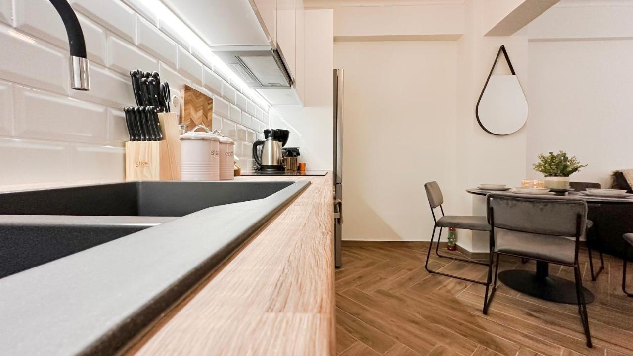 Valtetsiou Central 50Sqm Apt In Athens Apartment Екстериор снимка